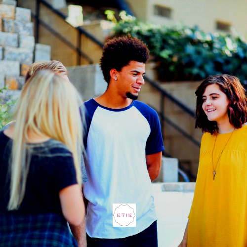 CÓMO REFORZAR LA AUTOESTIMA DE LOS ADOLESCENTES CÓMO REFORZAR LA AUTOESTIMA DE LOS ADOLESCENTES